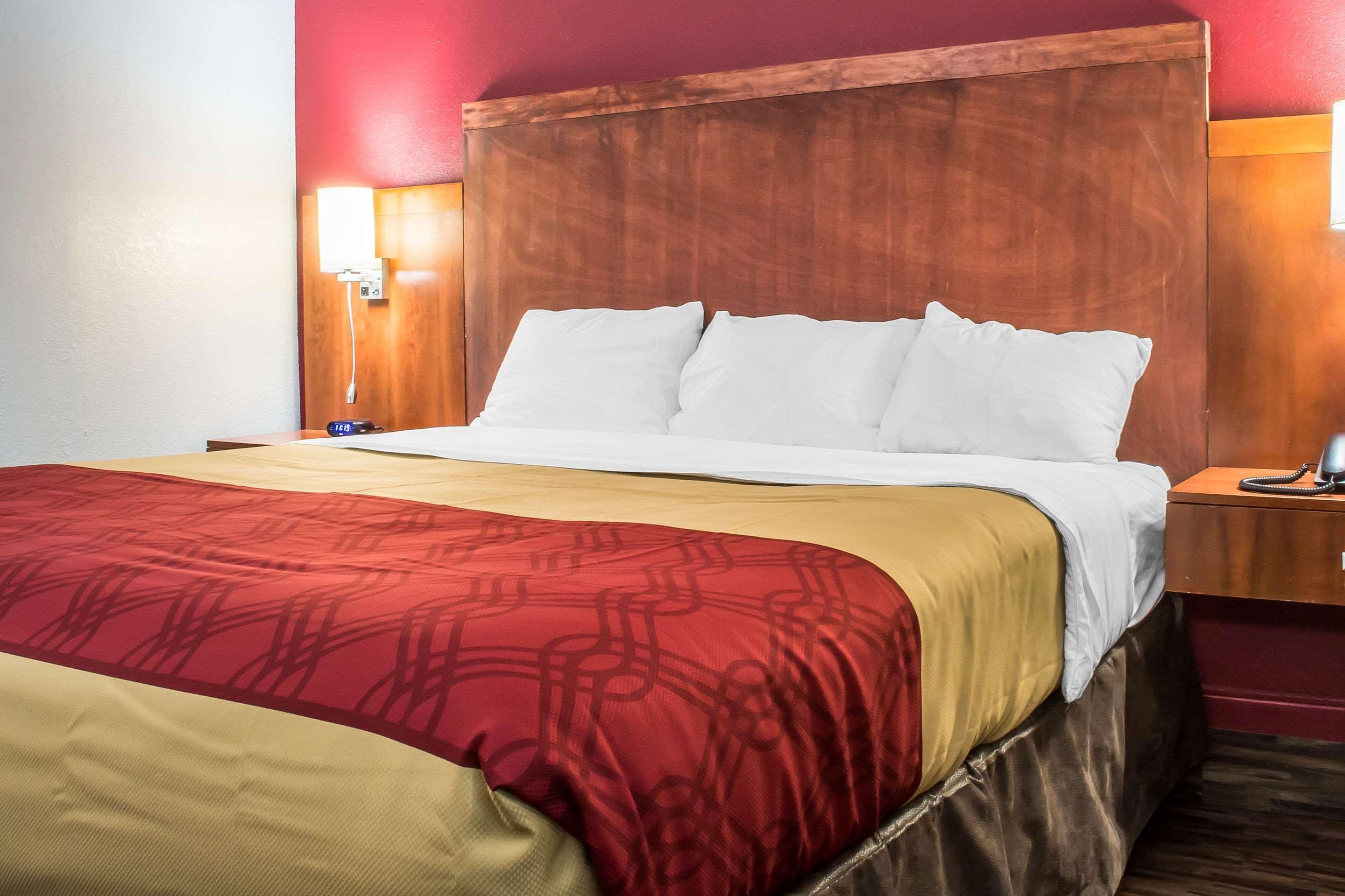 Econo Lodge Brockport Esterno foto