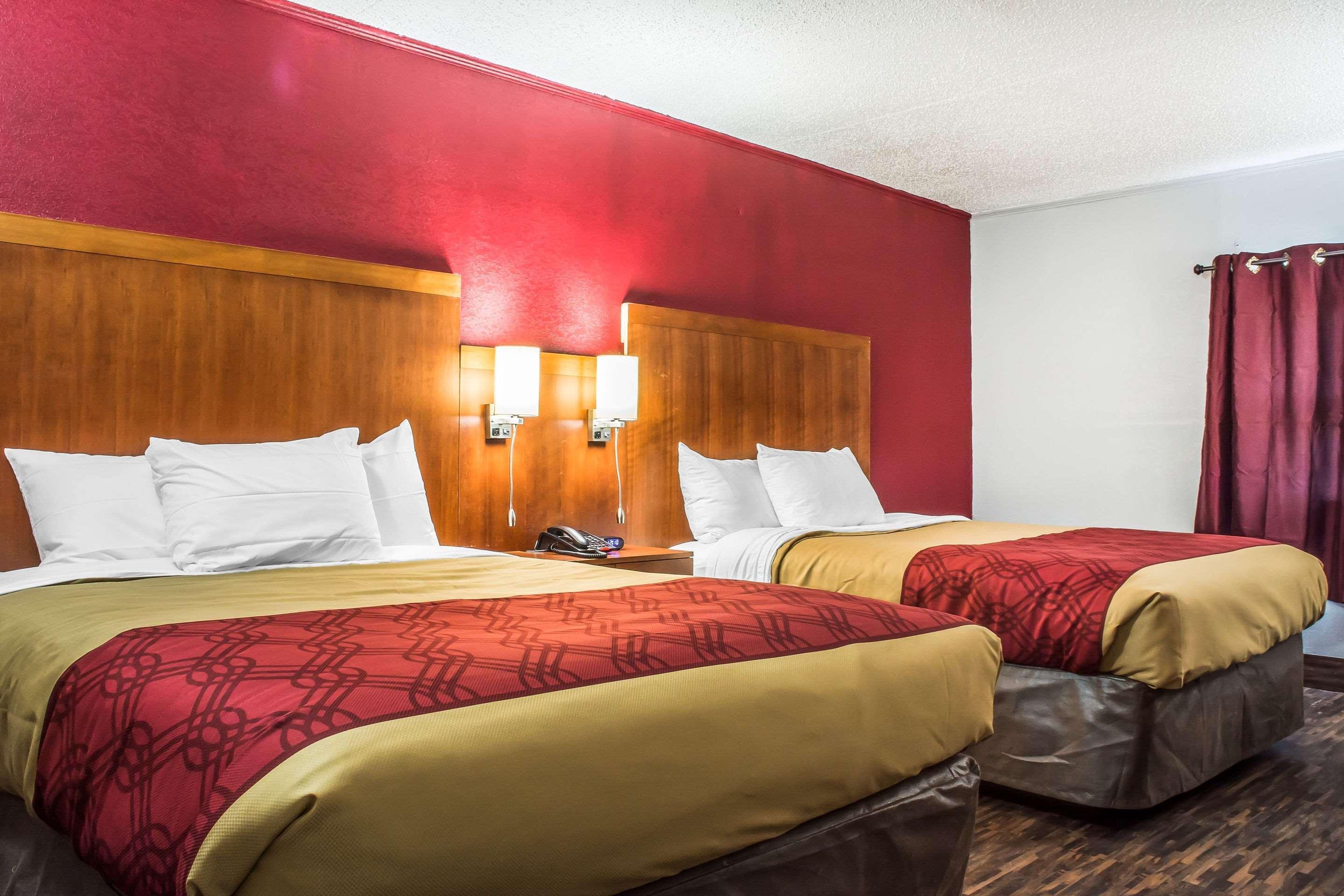 Econo Lodge Brockport Esterno foto